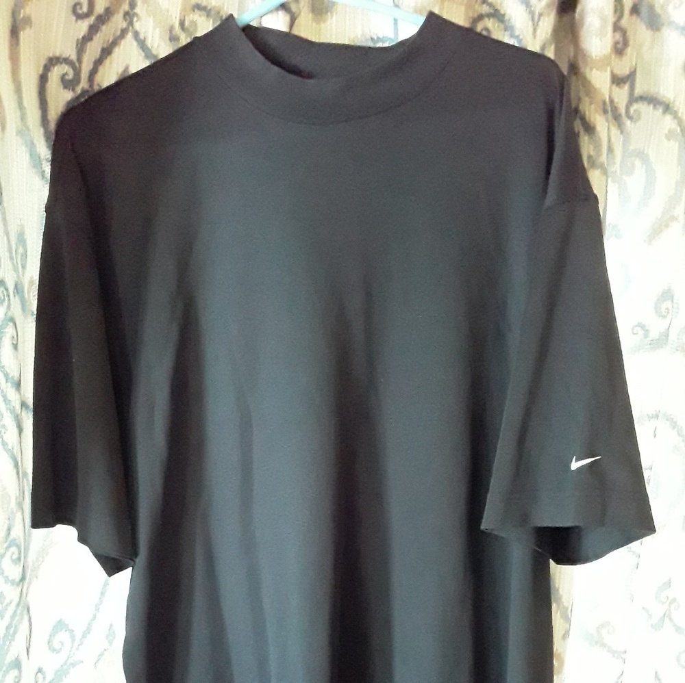 Nike Dri-Fit-Never Worn XL like NEW